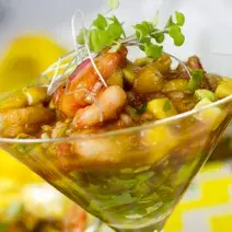 Ceviche de Camarones con Mango y Aguacate