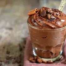 Mousse de chocolate y café